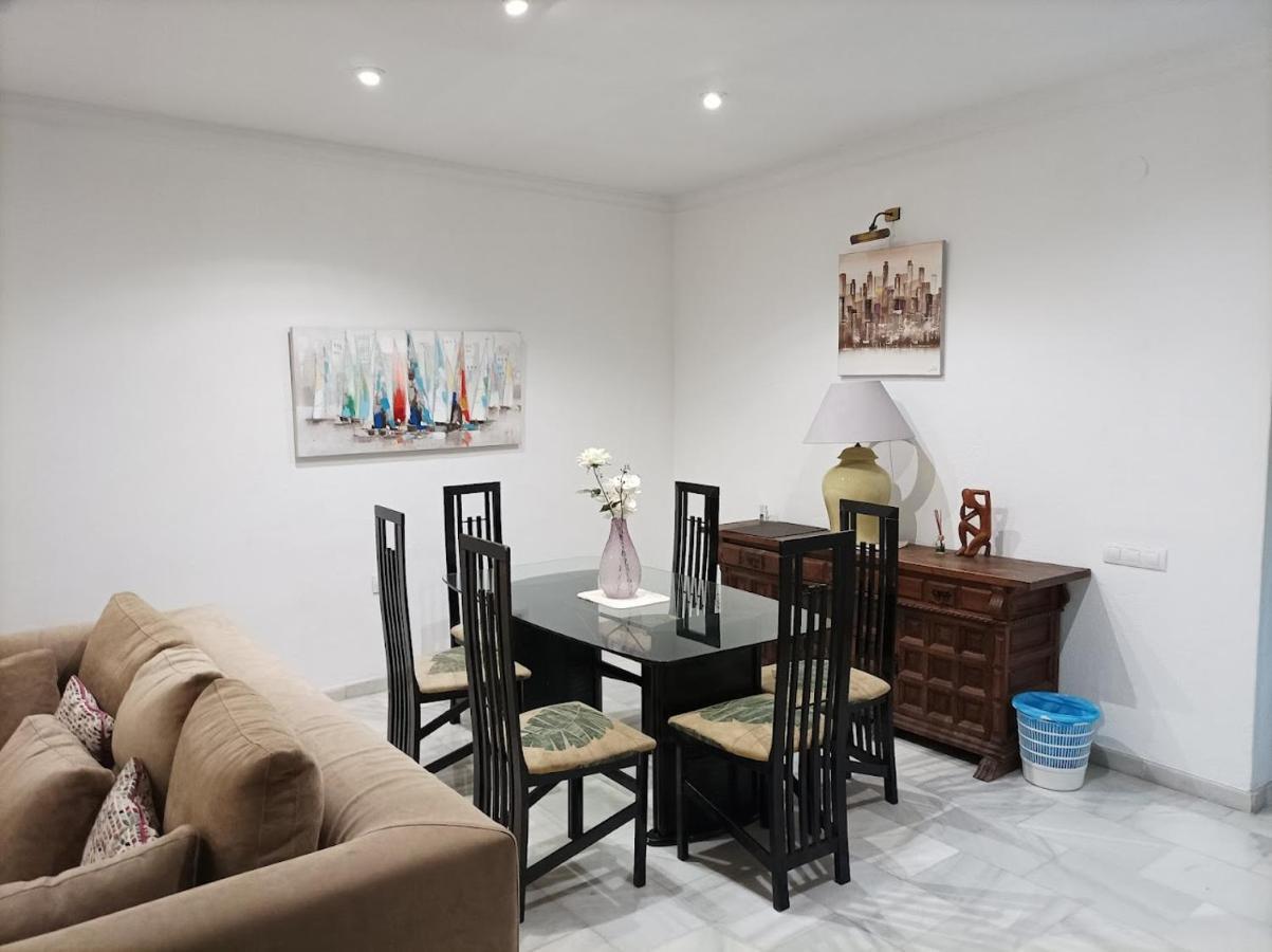 Апартаменти Large 2 Bed Apt Puerto Banus Marina Private Parking Марбелья Екстер'єр фото